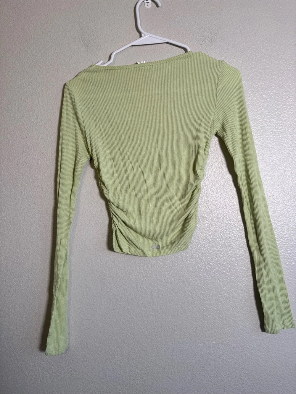 ALO Yoga Gather Long Sleeve in Iced Green Tea - S